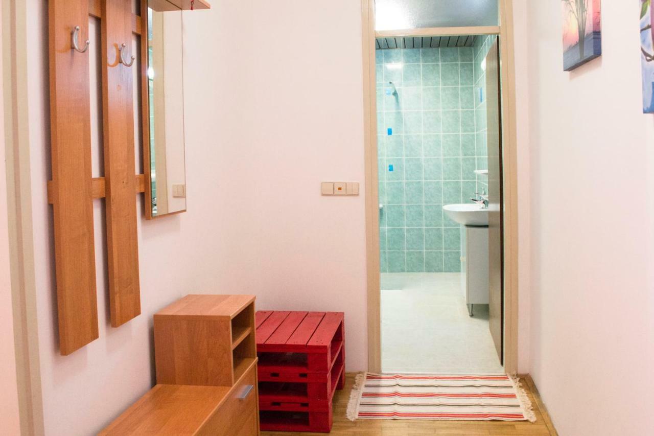City Center Apartment Умаг Экстерьер фото